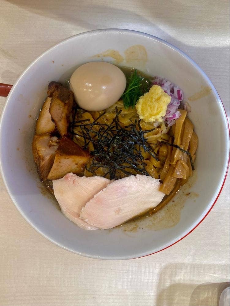 らーめん七彩飯店