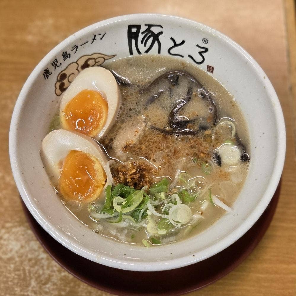 鹿児島ラーメン豚とろ 天文館本店
