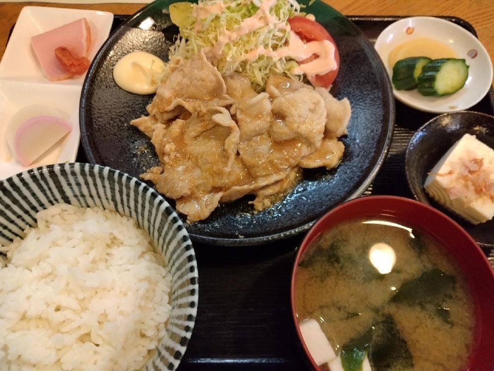 家庭料理つるみ