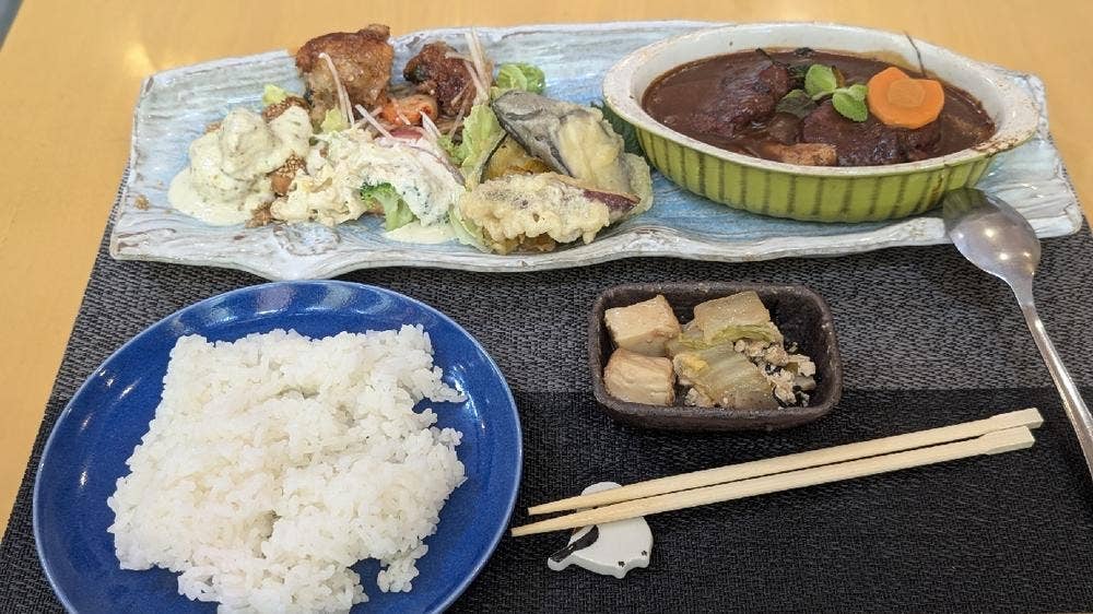つぼ亭