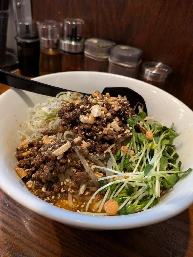 麺屋 とみ吉