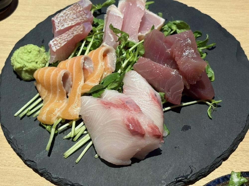 八海山 八重洲店