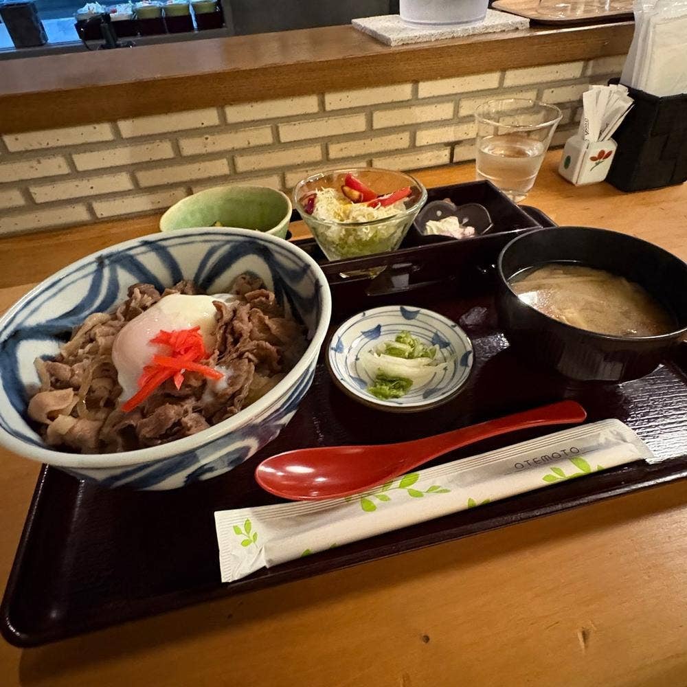和食とちょっとcheeseの店「瀬to菜」