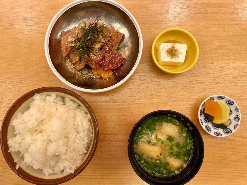割烹うをくら