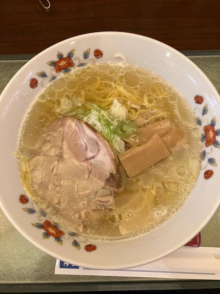 元祖はこだてラーメン おんじき庭本 空港店