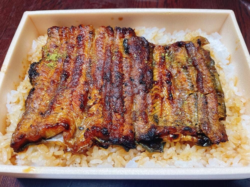川魚料理 魚庄 本店