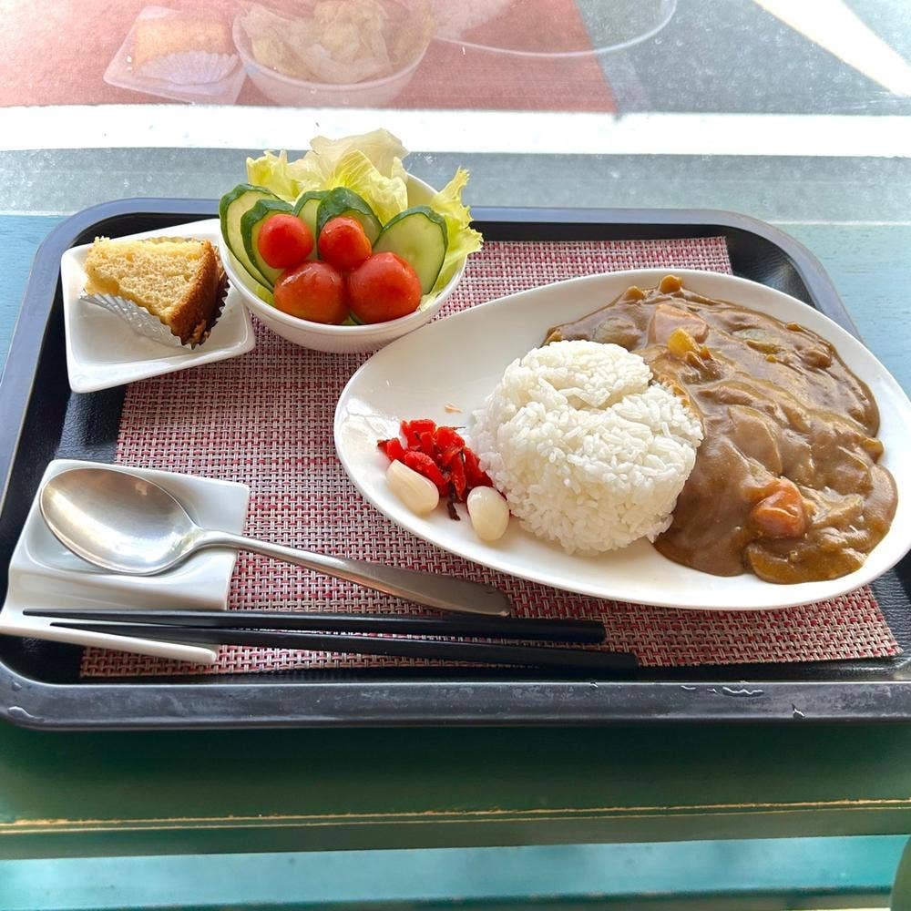 カフェ ステーション