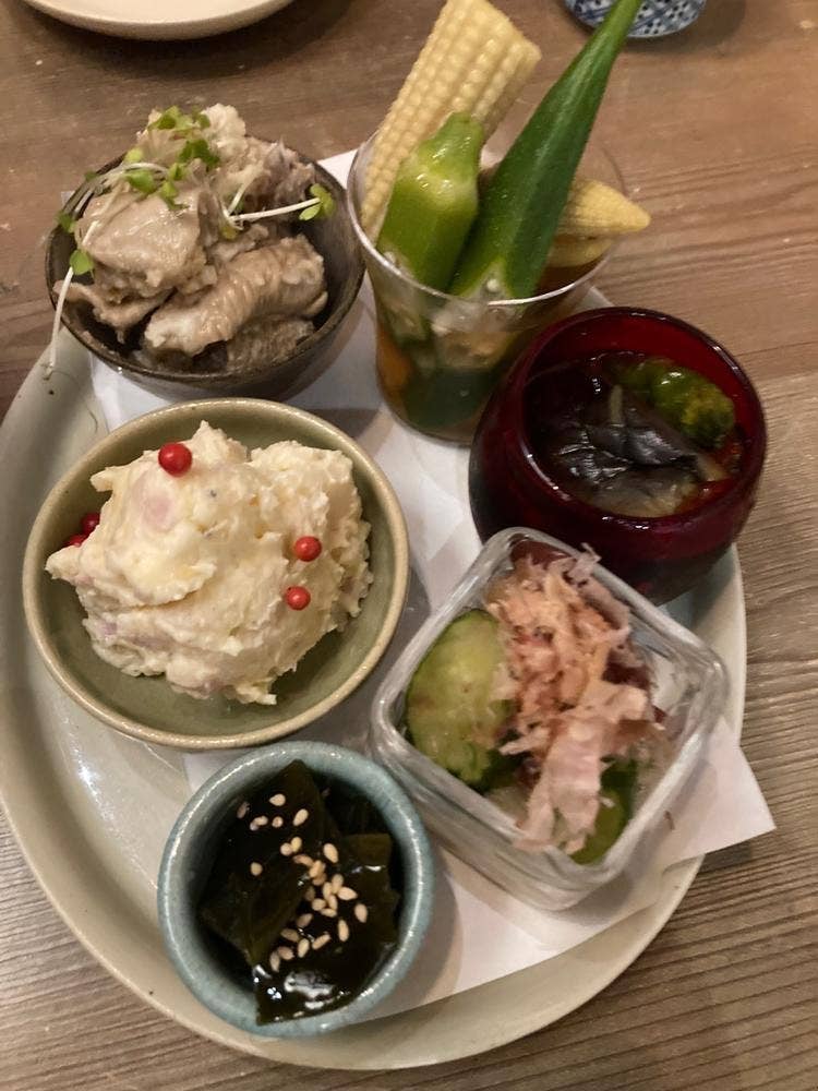 小さい酒場 なかどり