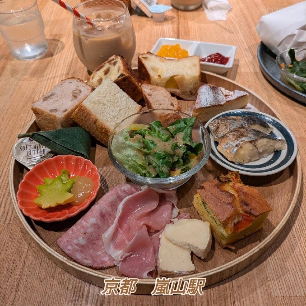 パンとエスプレッソと嵐山庭園