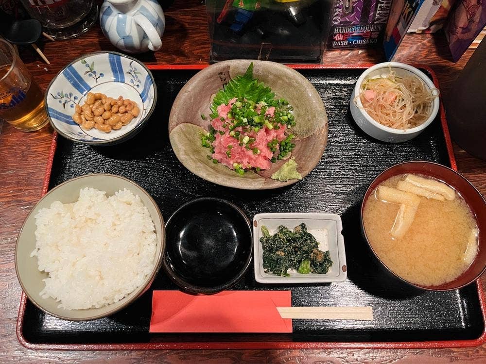 ものぐさや 新宿御苑前店