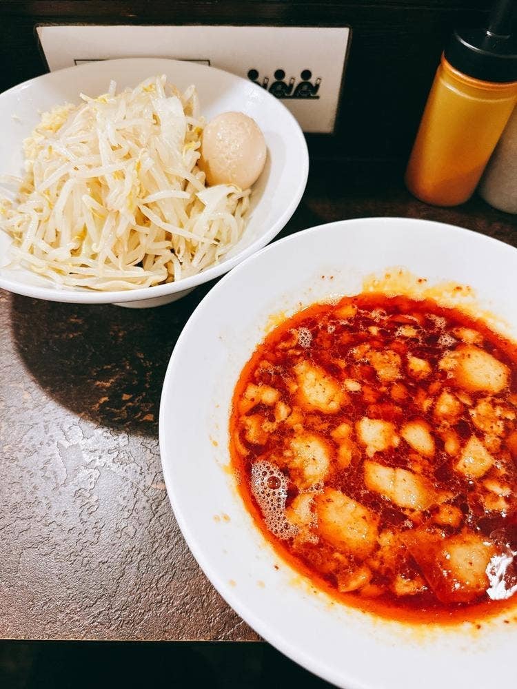 ぶたけん。