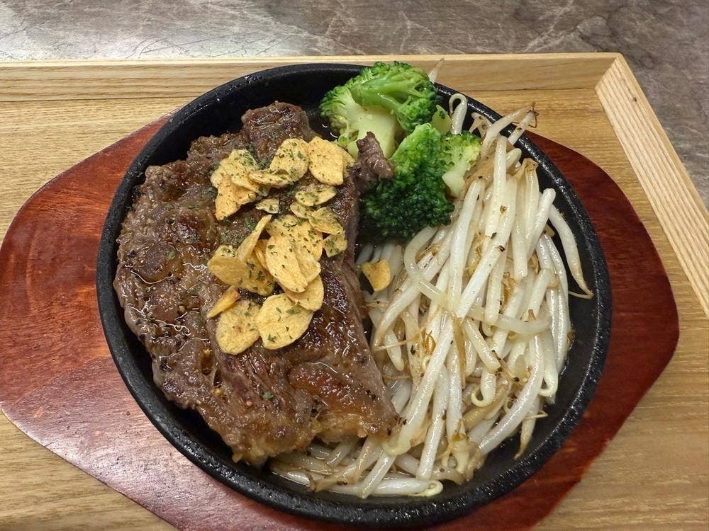 ステーキ鉄板居酒屋COCOKARA