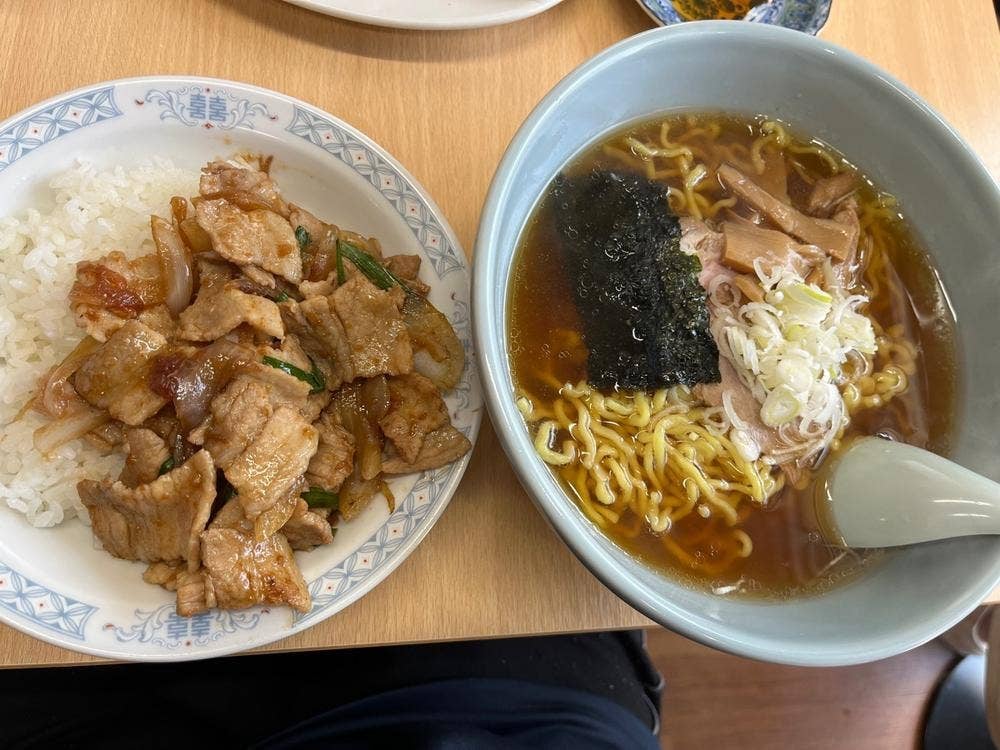 栄光軒
