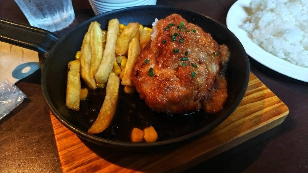 洋食ダイニングフライパン