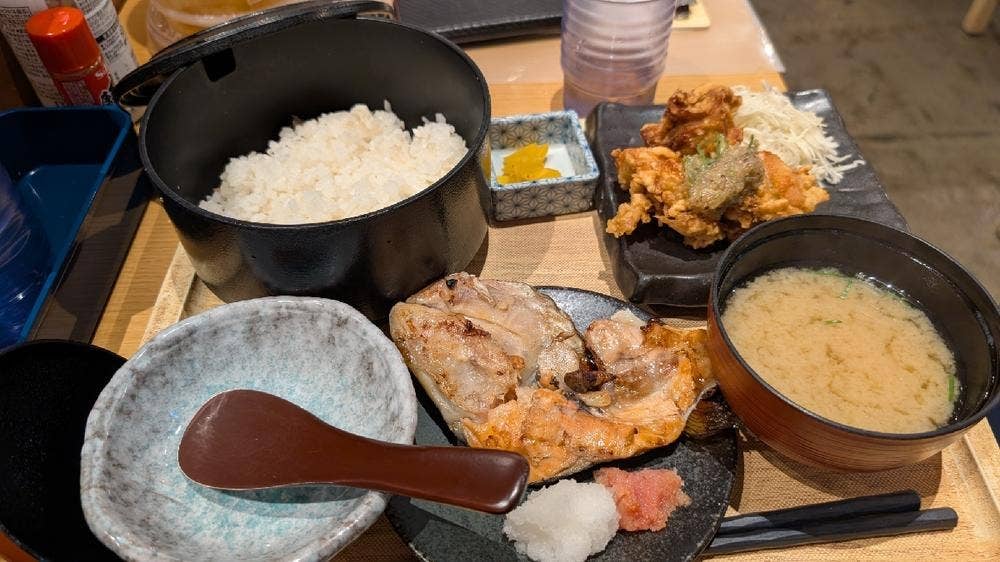 釣宿酒場 マヅメ 日本橋店