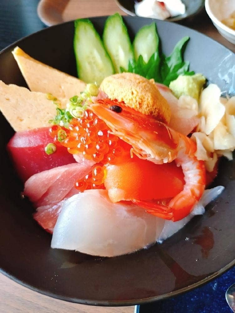 ダイニングさちや