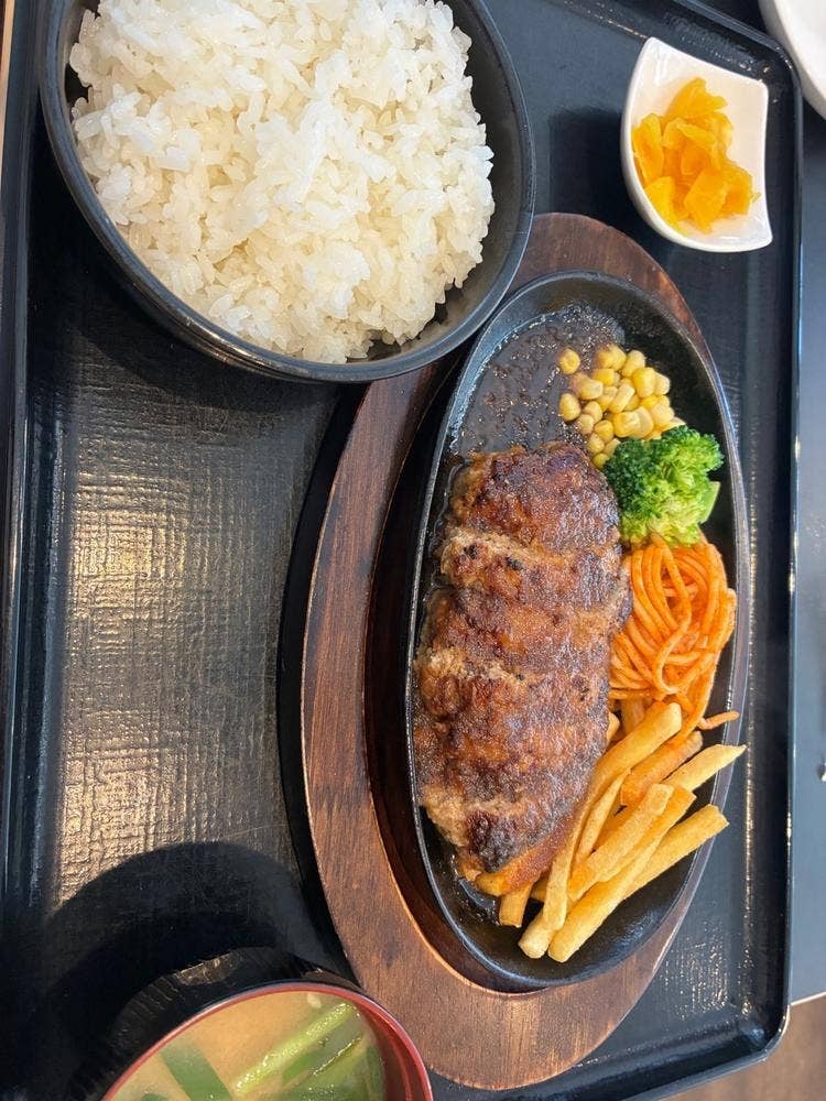 フルーレ