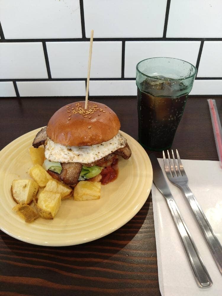 FANK BURGER