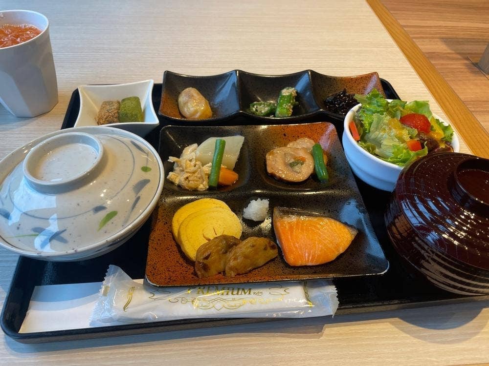 Excelleent Kitchen Asola andCOMFY HOTEL店