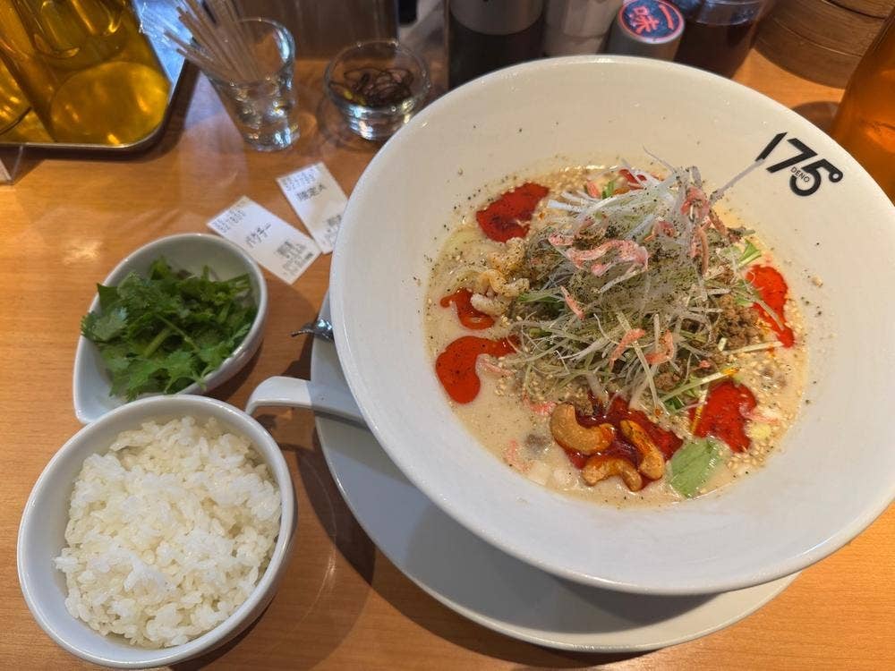 175°DENO担担麺 札幌南口店