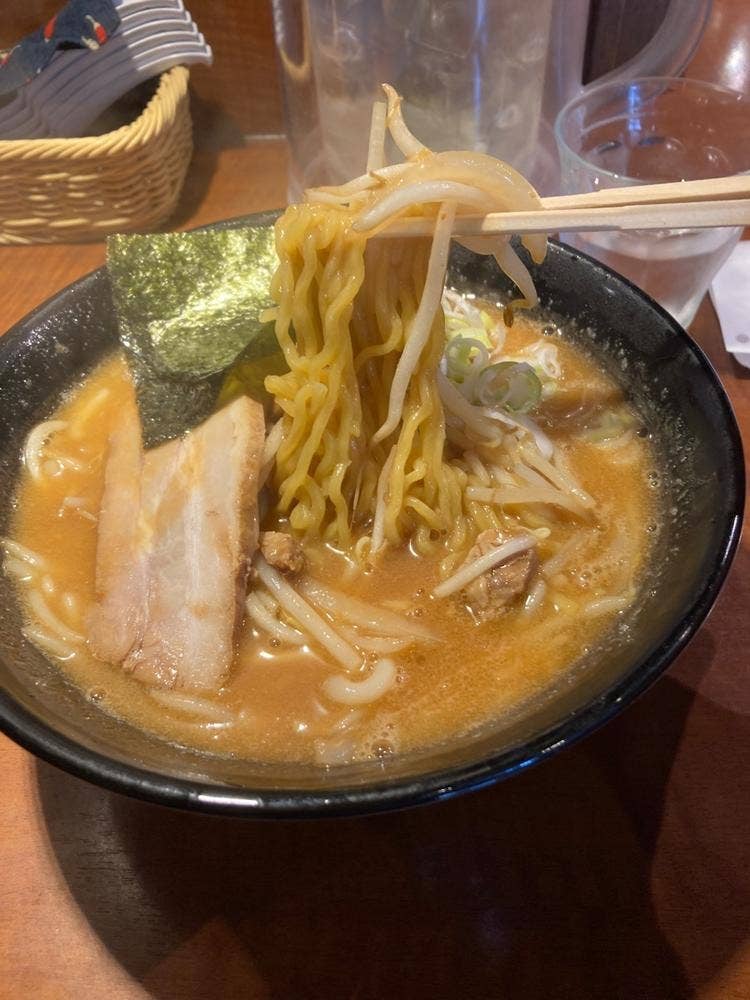 らーめん 奏 新川通り店