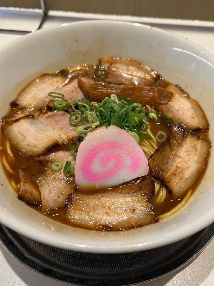 丸高中華そば 神戸二宮店