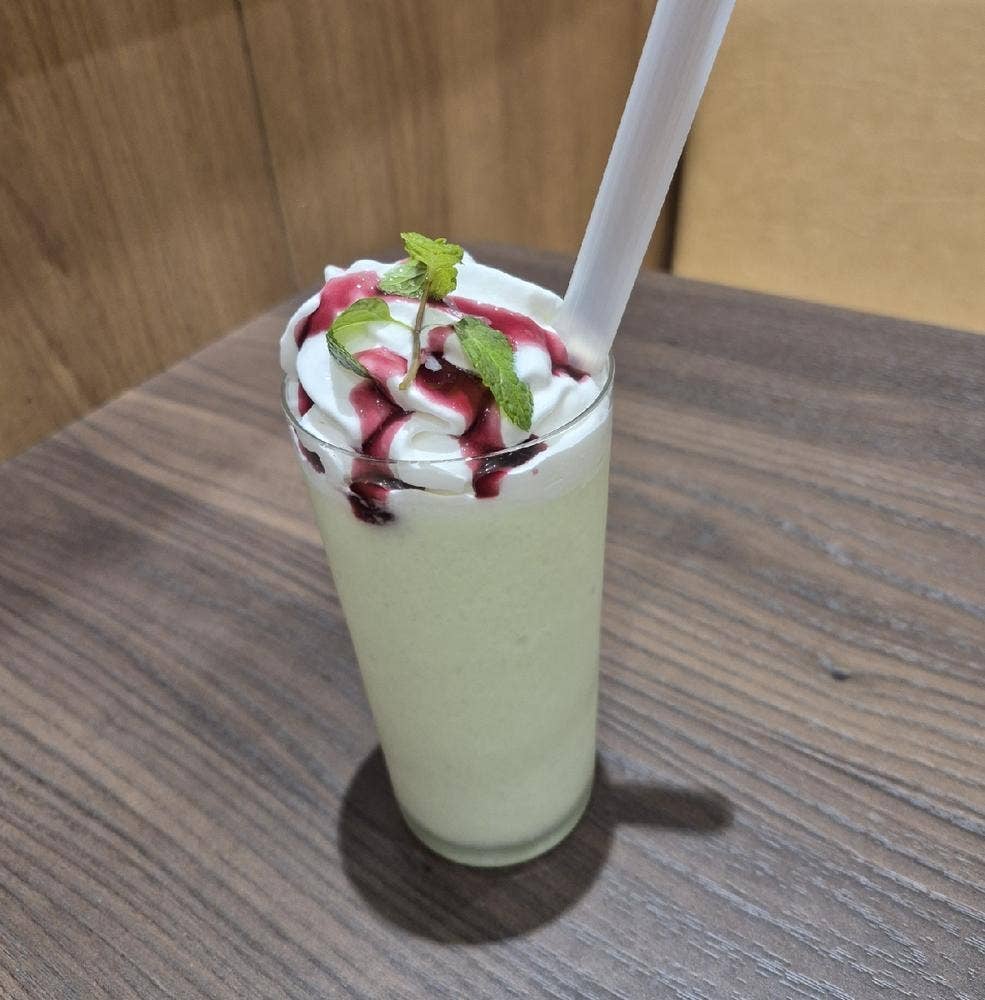カフェ ヴィゴーレ名古屋オアシス21店