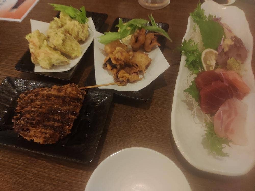 居酒屋 飯酒盃
