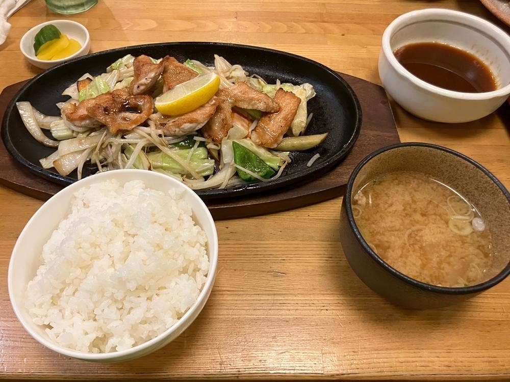 洋食レストラン はりきりモーリス
