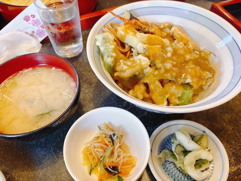 秋月そば 本店