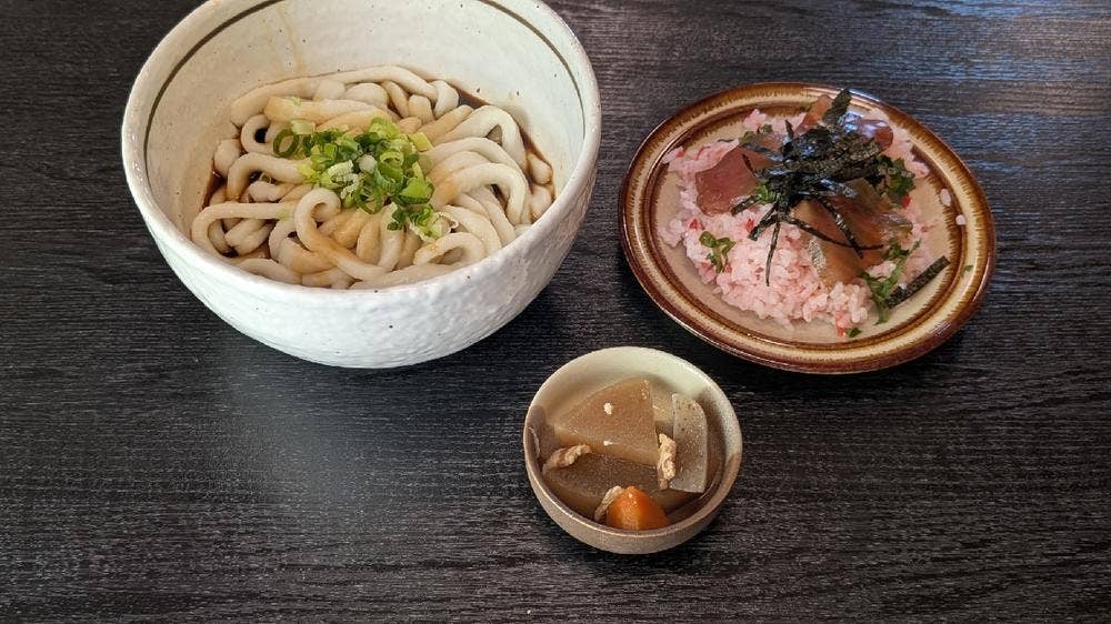 伊勢うどん まるみつ