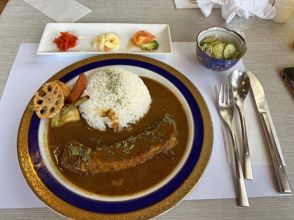 カフェレストラン 風見鶏