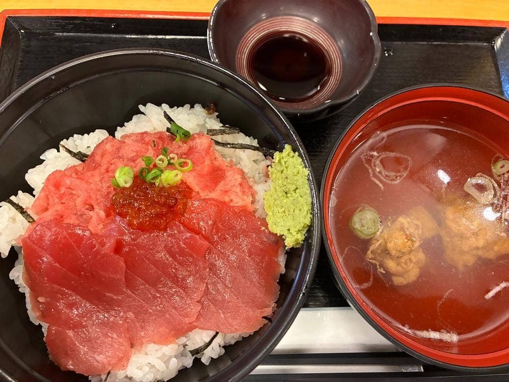 塩竈まぐろ直売・食堂