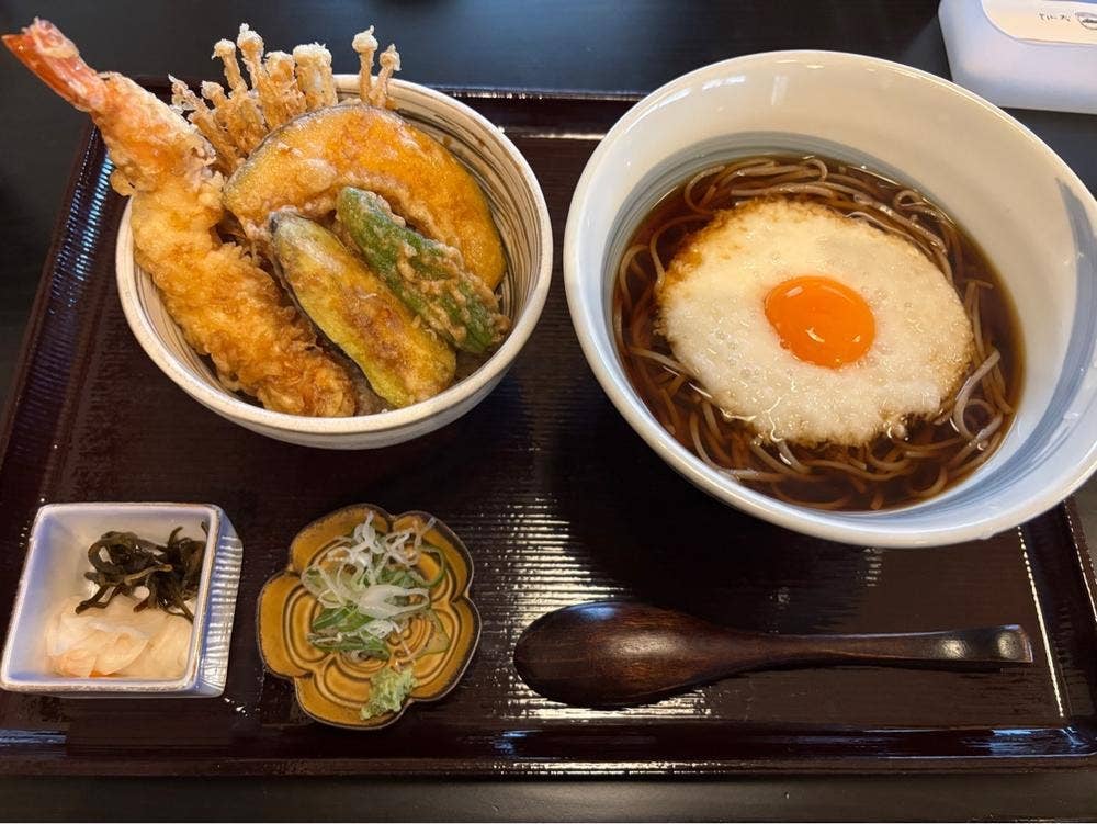 手打ちそば処 御嶽 松阪店