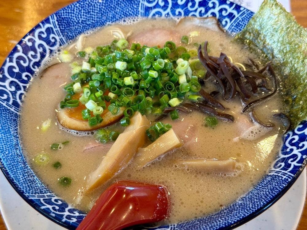鶴亀堂 勝川店
