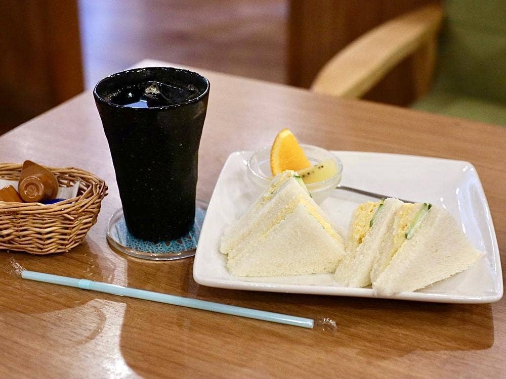 CAFE CANDOWILL