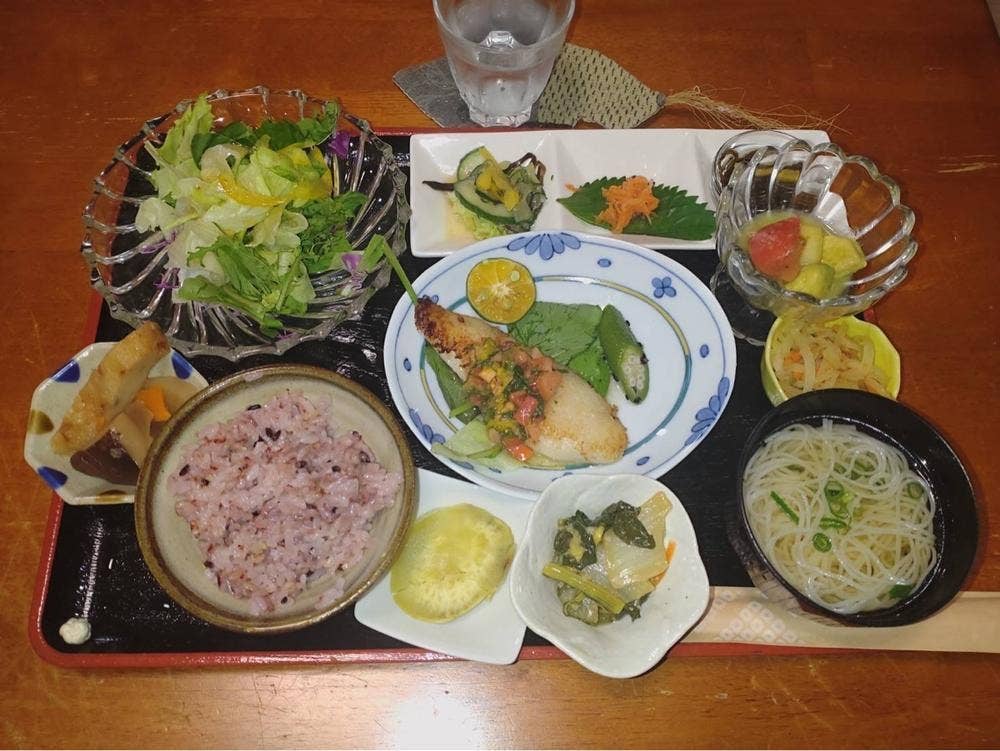 茶〜だ