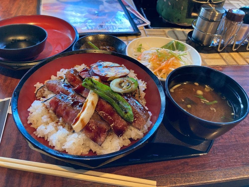 一升びん ラシック店