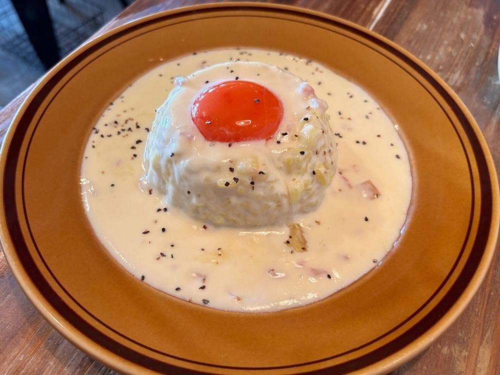食堂 PLUG