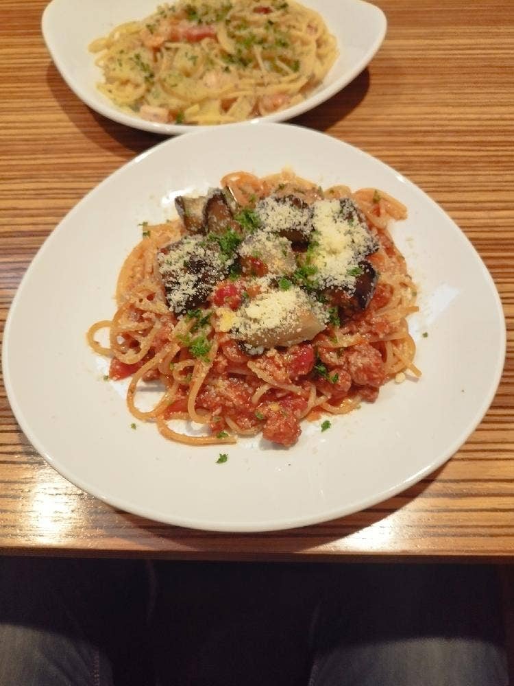 パリ食堂 プチレストランアトリエ