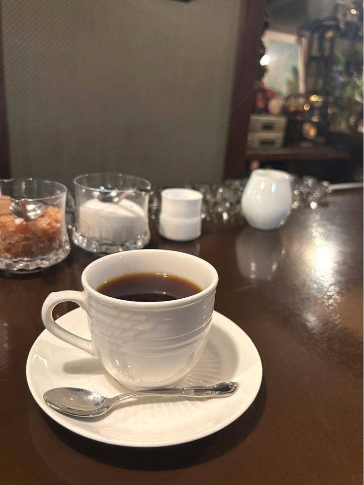 六番館