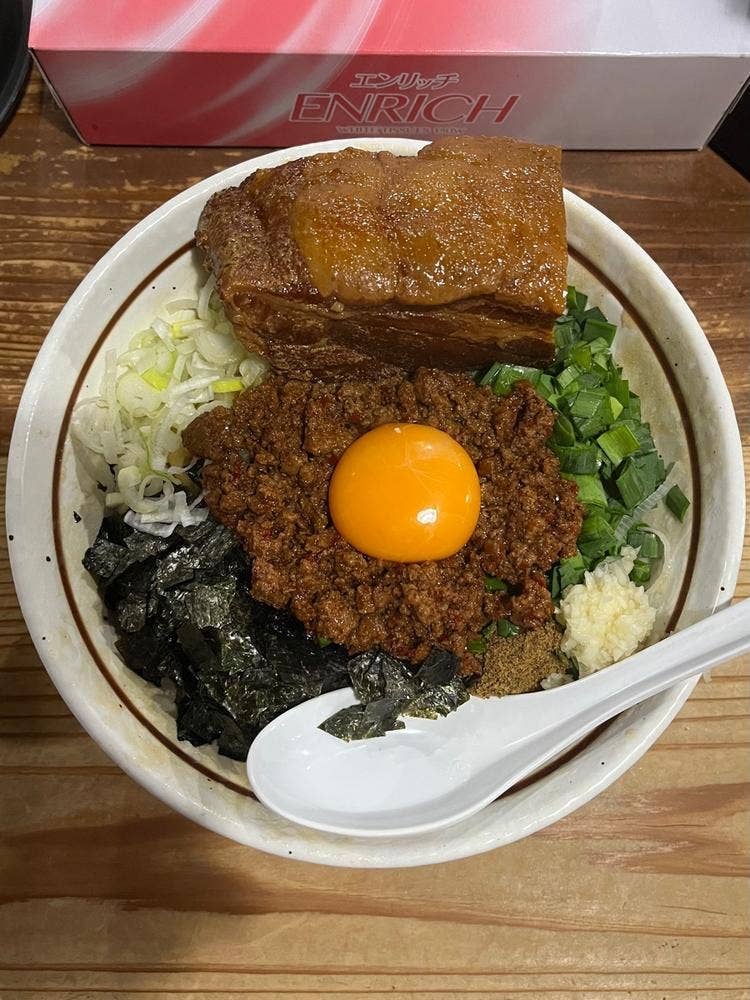 酒 麺 やまの