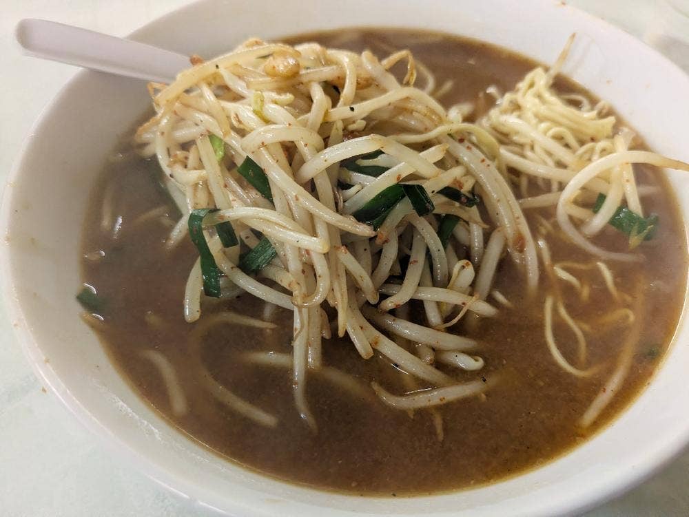 ベトコンラーメン 春日店