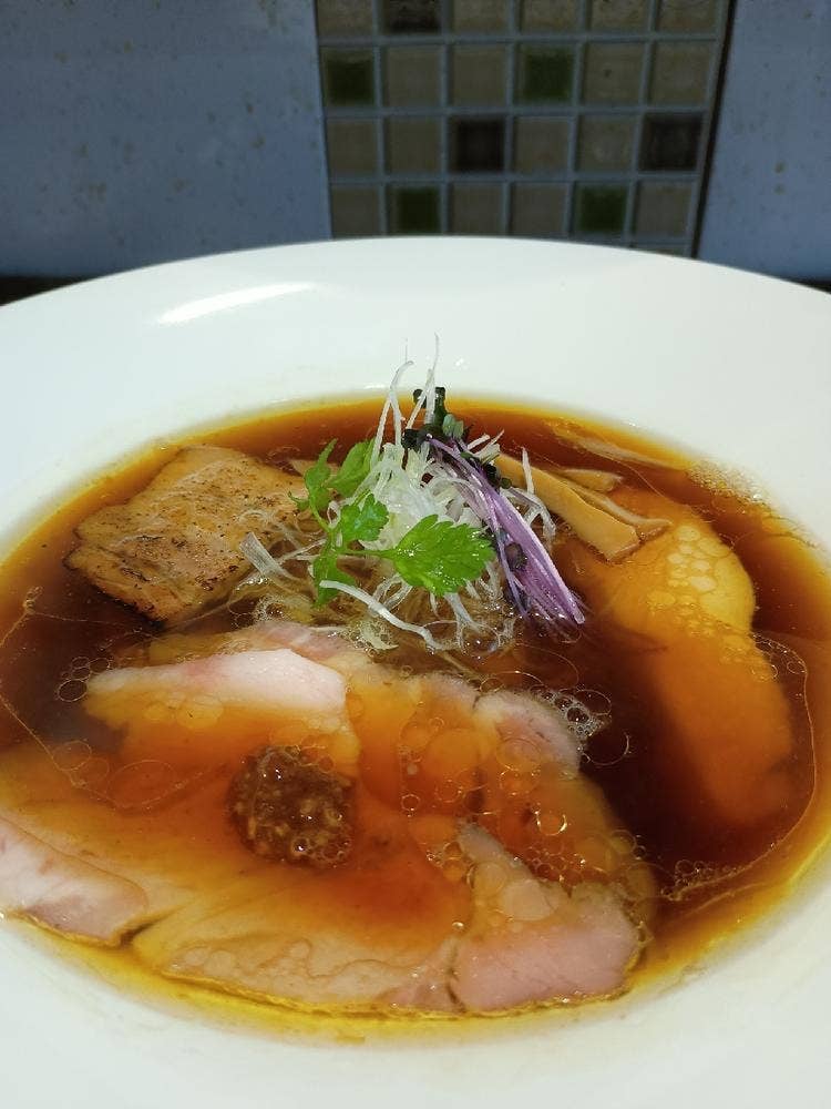 らー麺 れとろや