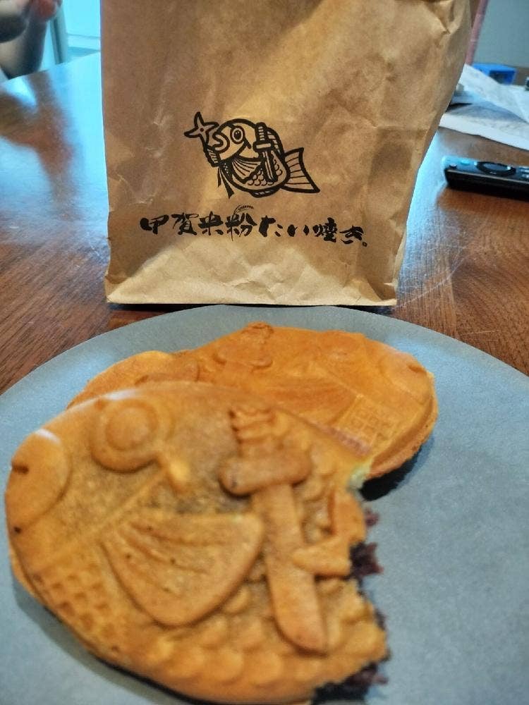 甲賀米粉たい焼き