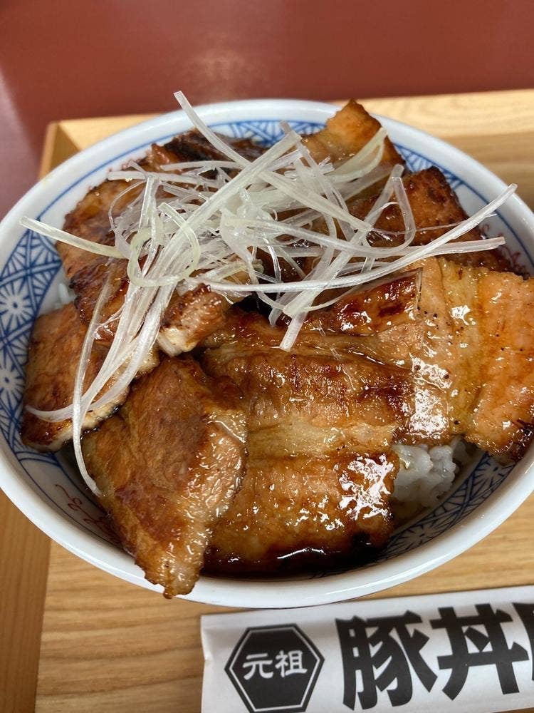 元祖豚丼屋 TONTON 日ノ出町店