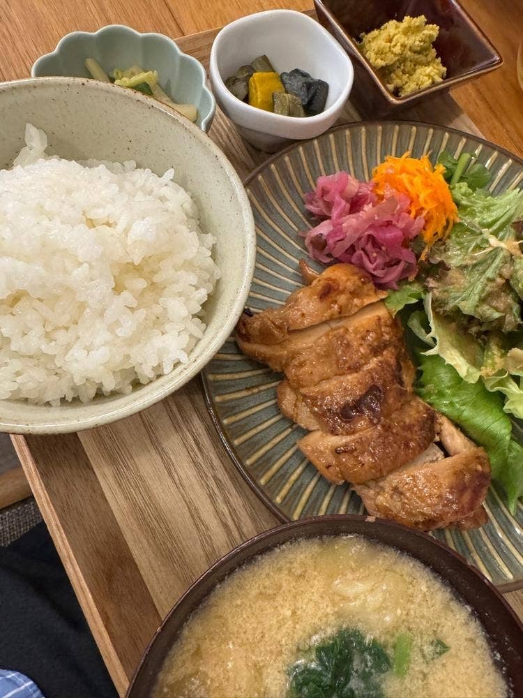 かなで食堂本店