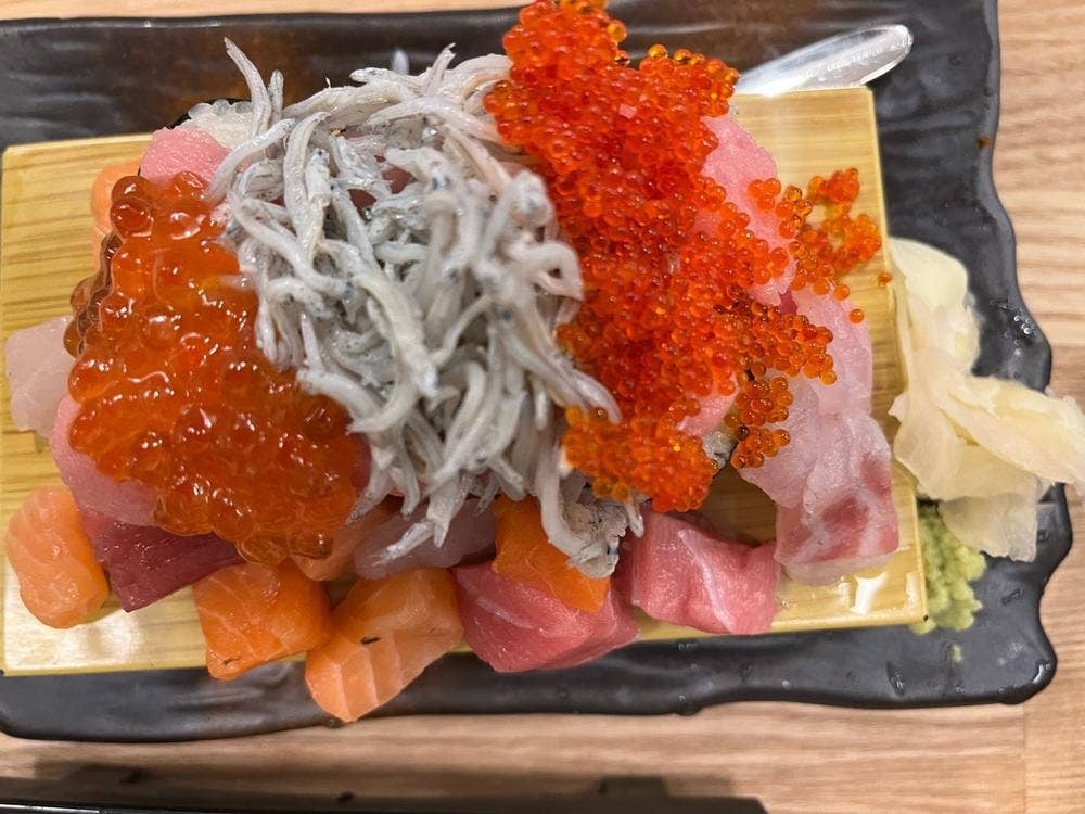 大衆すし酒場 じんべえ太郎 東浦和店