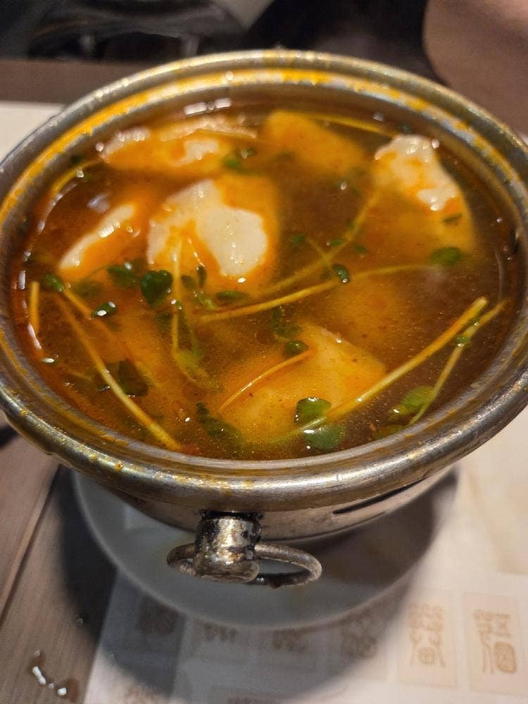 老辺餃子館 新宿別館