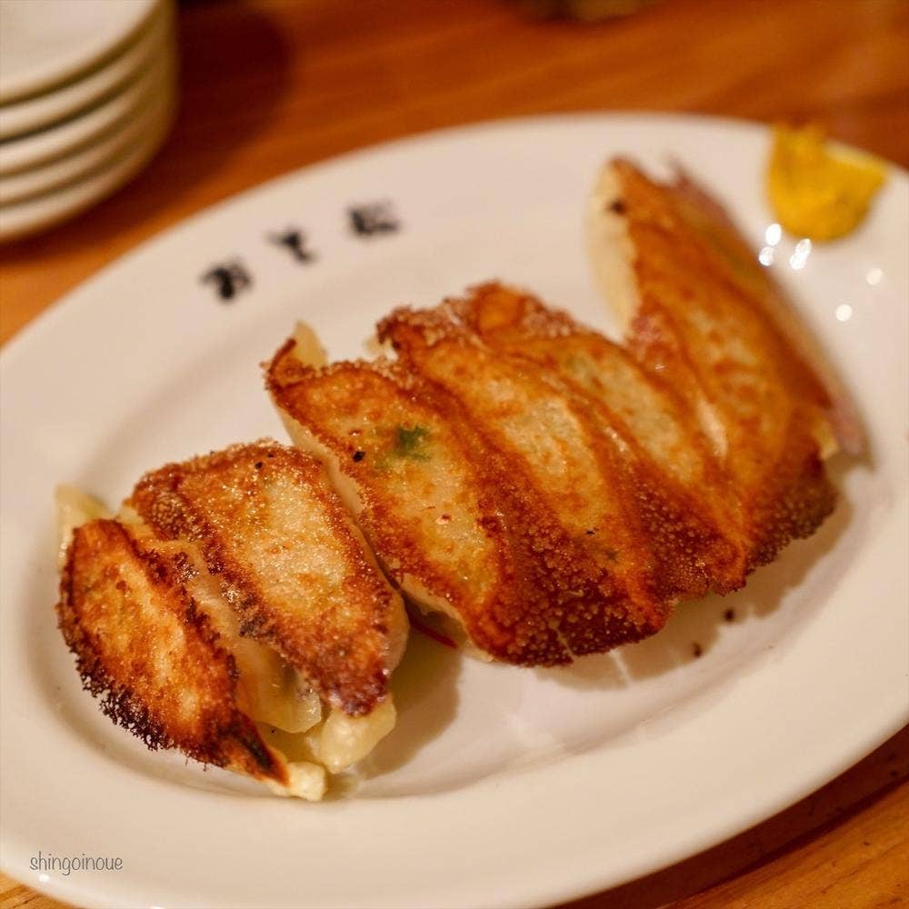 餃子 おそ松 六本松